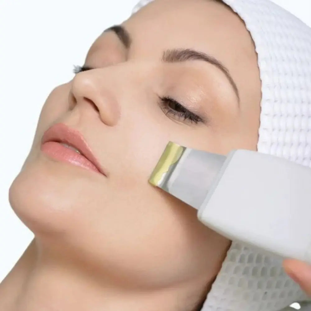 Ultrasonic Skin Scraper Pore Cleaning